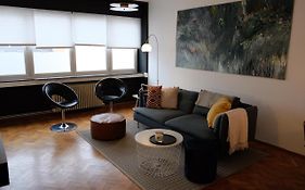 Interbellum Appartment @ Trainstation Mechelen