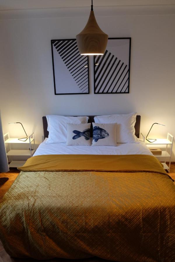 Interbellum Appartment @ Trainstation Mechelen Buitenkant foto